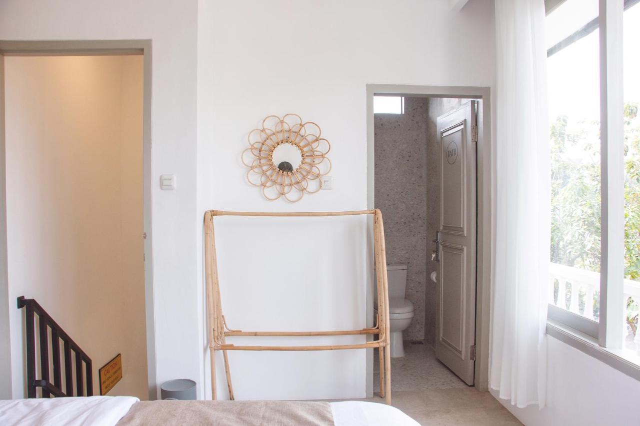 Andante By The 100 Villa Bogor